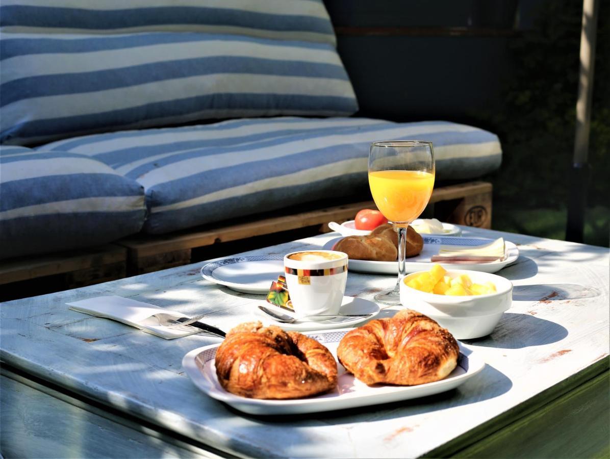 Pension Hostel Costa Brava 埃斯塔蒂特 外观 照片