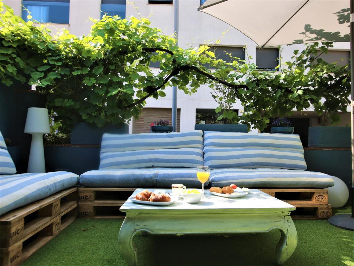 Pension Hostel Costa Brava 埃斯塔蒂特 外观 照片