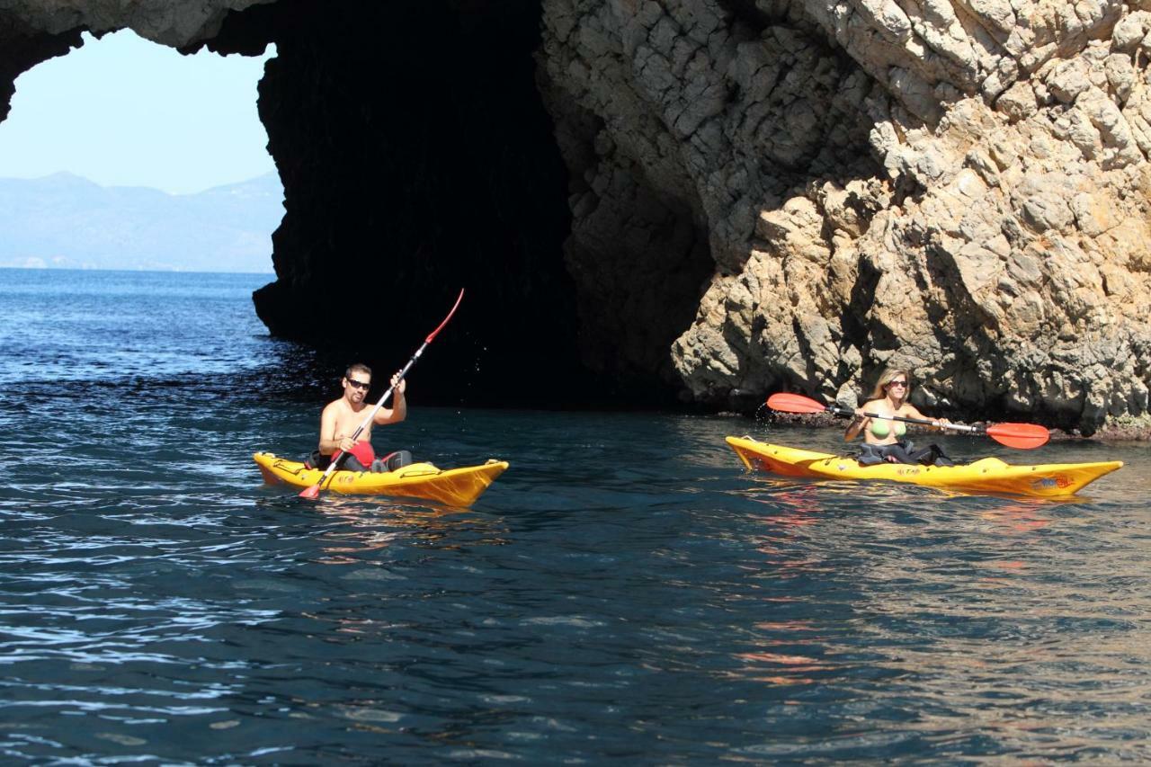 Pension Hostel Costa Brava 埃斯塔蒂特 外观 照片